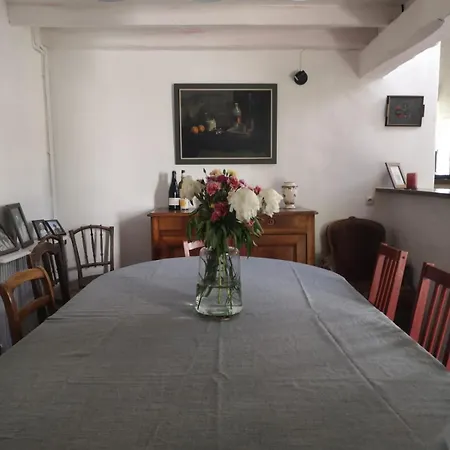 Un Veritable A 40km De Paris Holiday home Luzarches
