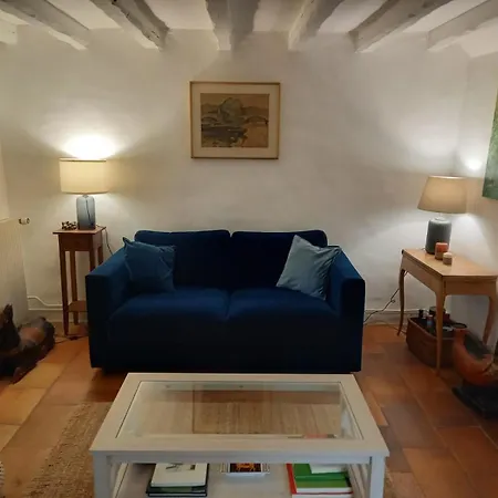 Un Veritable A 40km De Paris Holiday home *